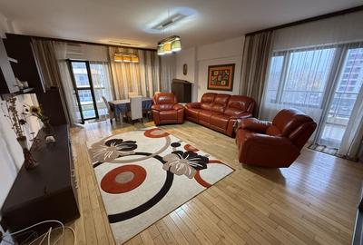 Apartament cu 3 camere decomandat, mobilat în Politehnica
