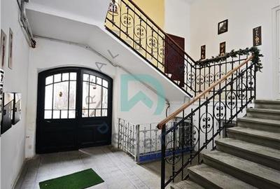 Birou, de 75 mp, în 15 Noiembrie - 17