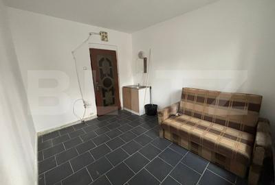 Camera de camin renovata, parter, zona Astra - 1