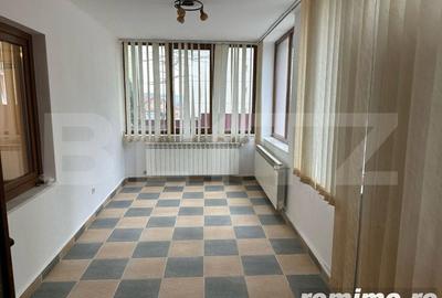 Casă cu 7 camere cu Teren 600 Mp în Burdujeni - 8