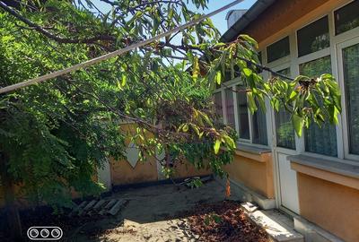 Vanzare teren Fundeni, sector 2 - 5