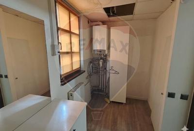 Birou, de 174 mp, în Ultracentral - 10