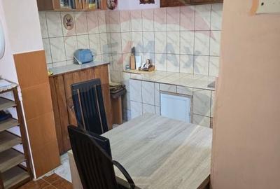 Apartament cu 3 camere in Bals - 4