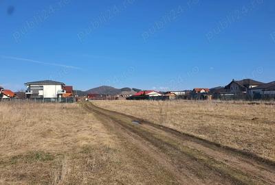 Teren de 435 mp, în Central - 7