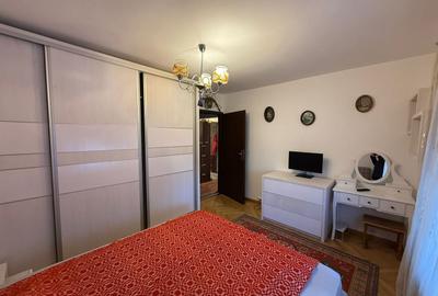 Apartament cu 3 camere decomandat în Panduri - 4