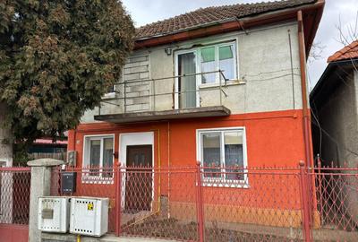 Casă de vânzare în zona Carierei - 4