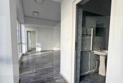 Spa?iu comercial, 96 mp, zona Lipovei - 22