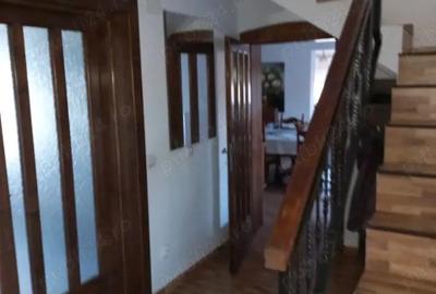 Casă cu Teren 1700 Mp în Crivobara - 3