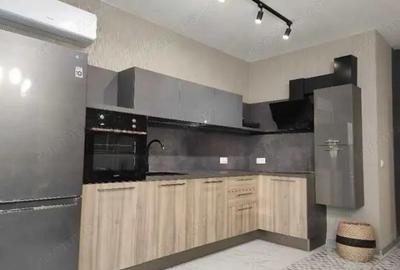 Garsoniera in zona Izvor, aproape de Facultatea de Drept - 1