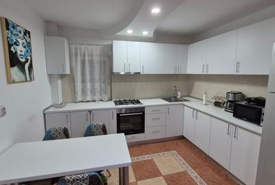 Apartament cu 3 camere decomandat, mobilat în Vitan Mall - 12