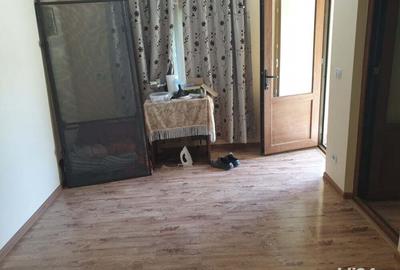 Vand casa piscul corbului comuna Nicoresti - 7