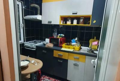 Apartament de vanzare - 3