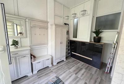 3 camere deosebit amenajat LUX boxa curte acces auto - 16