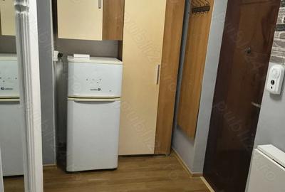 Garsonieră decomandată în Central - 2