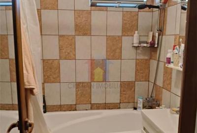 3 camere confort 1, etaj 3, cu imbunatatiri, Calea Galati - - 6