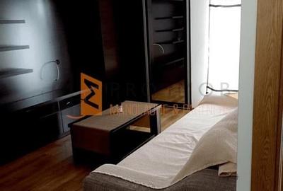 Apartament cu 2 camere decomandat, mobilat în Micro 3