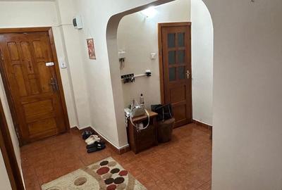 Apartament cu 3 camere decomandat în Central - 6