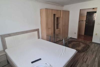 Garsonieră semidecomandată în Central - 2