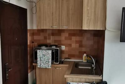 De vanzare garsoniera zona B-dul Decebal - 4