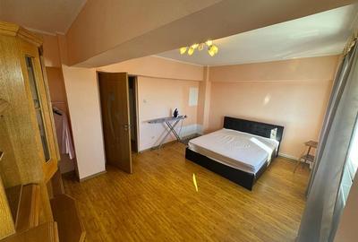 Apartament cu 2 camere decomandat în Vest - 1