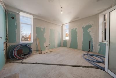 Apartament cu 3 camere decomandat în Moșilor - 12