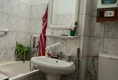 Apartament decomandat cu 3 camere, zona Tribunal - 5