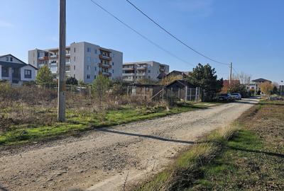 Teren Construcții intravilan de 500 mp, în Central - 1