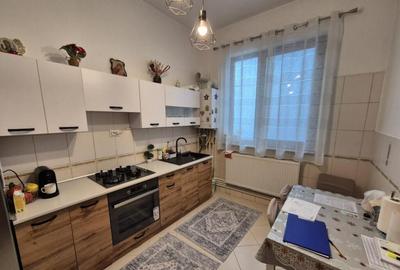 Casa 4 cam 200mp, caramida teren 509 mp mobilata zona Centr - 11
