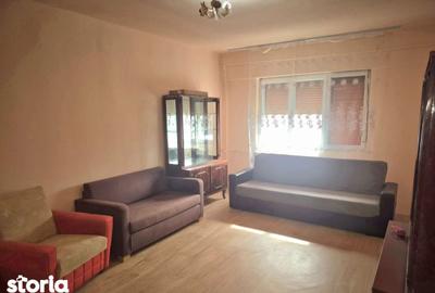 Apartament cu 2 camere decomandat în Central - 4