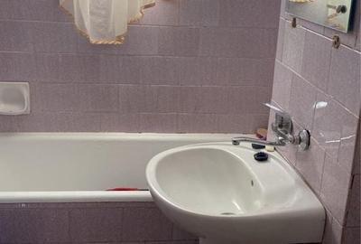 Apartament cu 2 camere decomandat în 9 Mai - 5