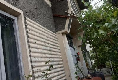 Casă cu 3 camere în Putineiu