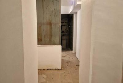 Zona Unirii Carol stradal S+P +1+M 370 mp de Vanzare - 1