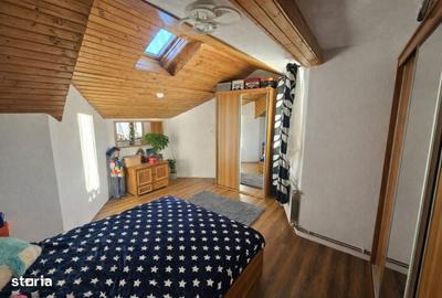 Casă cu 4 camere cu Teren 400 Mp în Central - 4