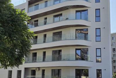 Vanzare apartament de 3 camere bloc nou Dristor