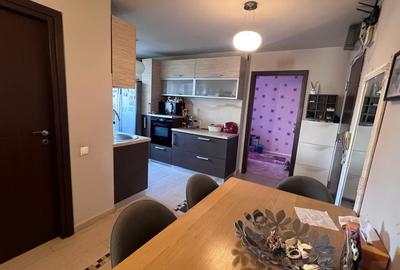 Apartament cu 4 camere de vanzare in zona Splaiul Crisanei - Oradea - 6
