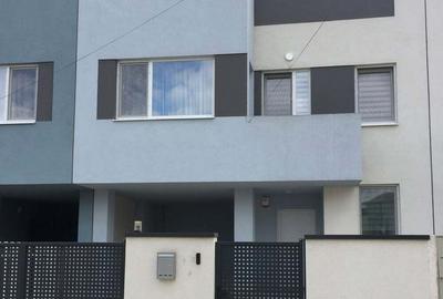 Proprietar Vand casa Dumbravita - 1