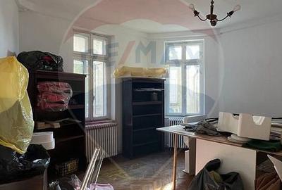Apartament cu 5 camere semidecomandat în Moșilor - 8