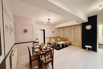 Apartament cu 3 camere semidecomandat, mobilat în 13 Septembrie - 2