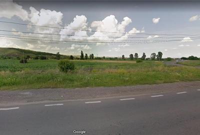 Teren de 3400 mp, în Cornești - 1