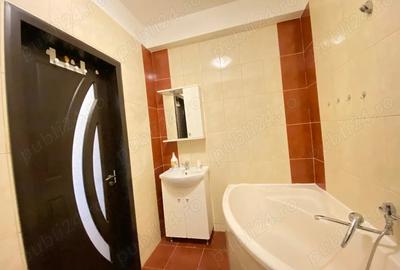 Garsonieră decomandată în Roșu - 6