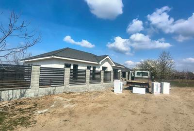 Casă cu 3 camere în Central - 2