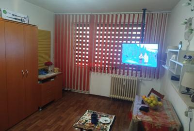 Garsonieră decomandată în Dristor - 1
