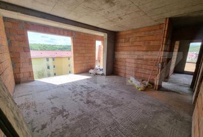 Apartament 3 camere, etajul 1, super priveliste, Zona Baciu regal - 8
