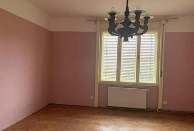 Casa P+E de 7 camere, SU=240 mp in Balcescu - 2