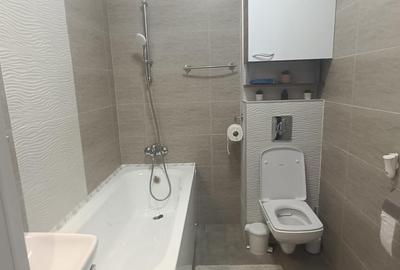 Garsonieră decomandată, mobilată în Albert - 14