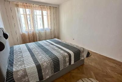 Apartament cu 3 camere decomandat în Central - 10