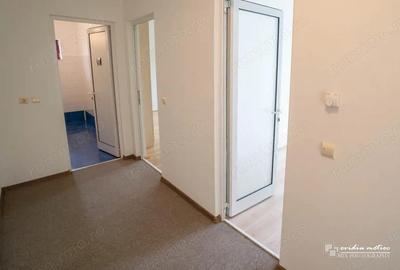 Birou in zona P-ta Engels - 2