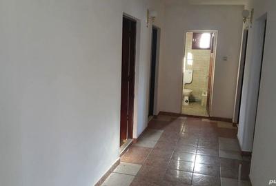 Casă cu 6 camere în Teliucu Inferior - 5