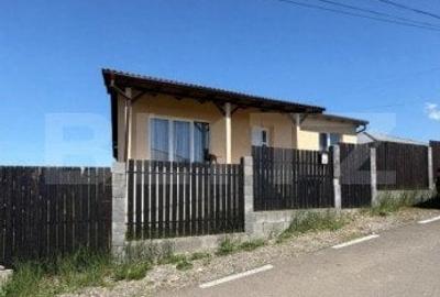 Casa de vanzare, cu 4 camere, 120 mp, zona Nazna - 7