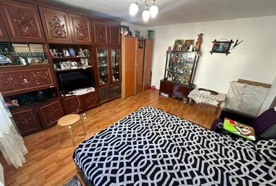 Apartament cu 3 camere decomandat în Aviației - 5